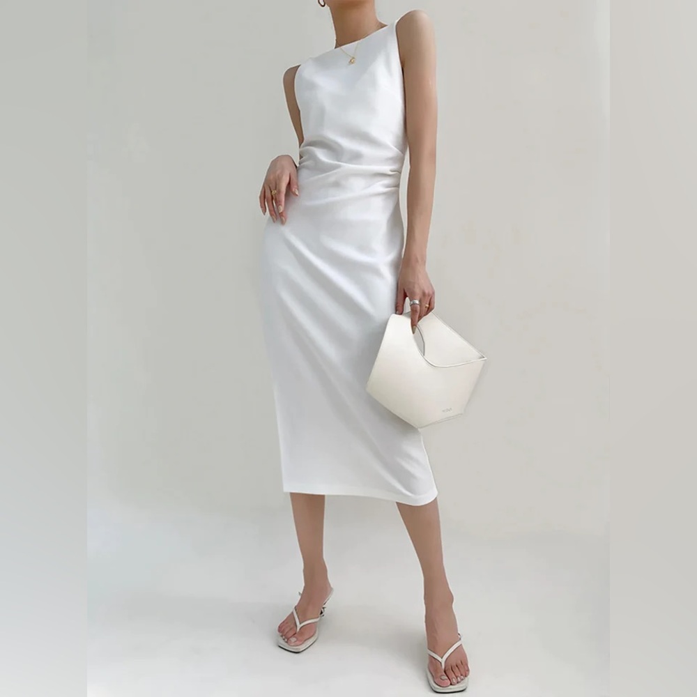 Silent Sea Boat Neck White Midi Dress